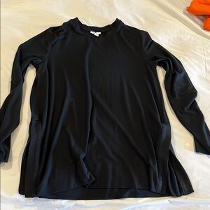 Women's Black Long Sleeve Top